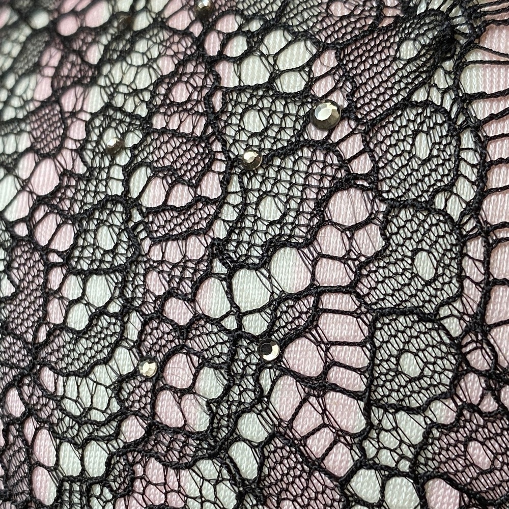 Victoria's Secret,‎ Very Sexy Push-Up, Striped Lace Bra, 32D, Pink, White, Black - Picture 4 of 5